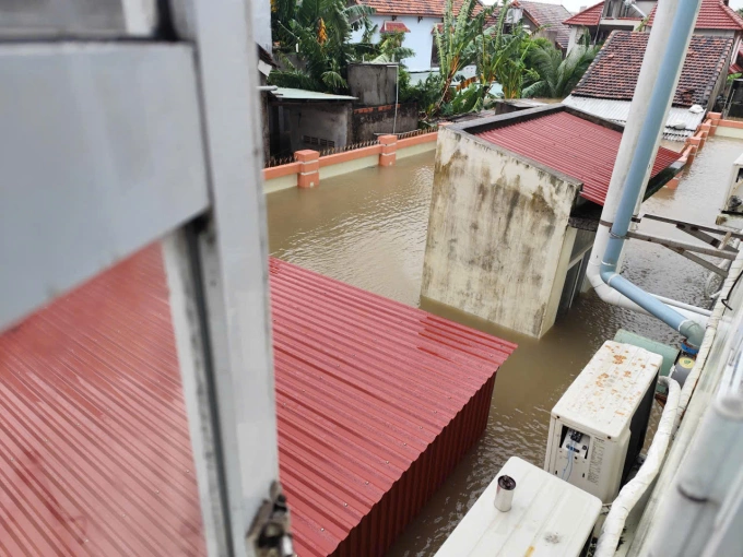 Nhiều trạm y tế Đăk Lăk chìm trong nước, một nhân viên tử vong